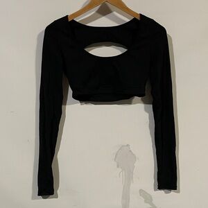 Lululemon athletica athletic Elegant Black Long Sleeve Crop Top